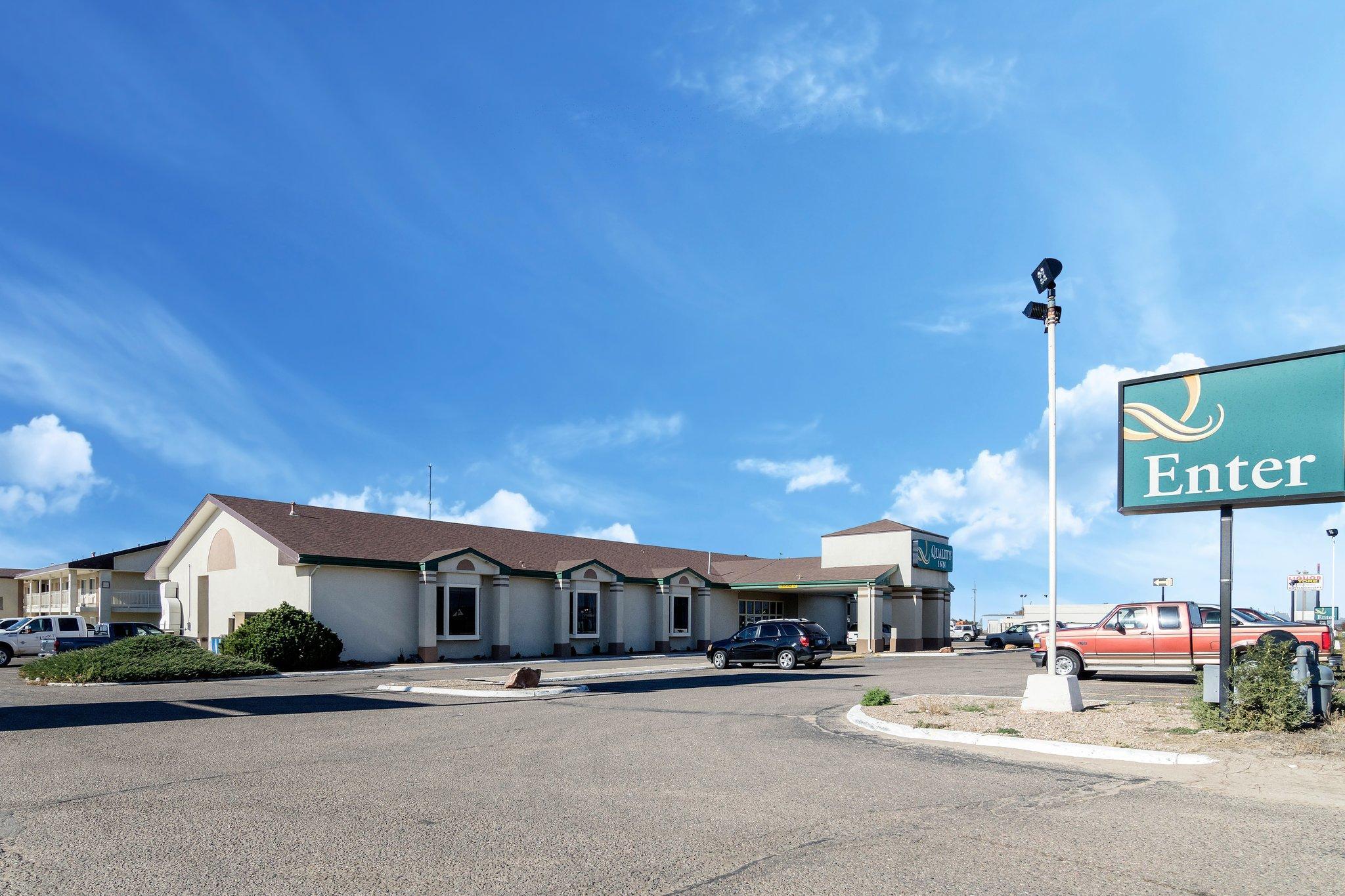 Colby Inn And Suites Zewnętrze zdjęcie